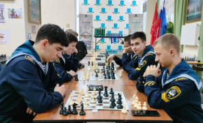 Морской центр общеинженерного образования стал участником праздничного шахматного турнира