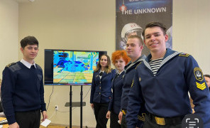 Первое место получила команда ГУМРФ в межвузовской образовательной викторине на английском языке