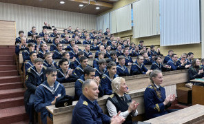 Бессмертные подвиги русских моряков остаются в памяти поколений