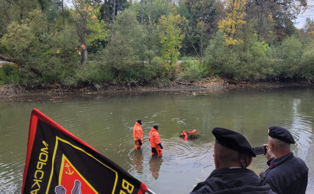 Памятный митинг в честь 84-й годовщины высадки Стрельнинского десанта