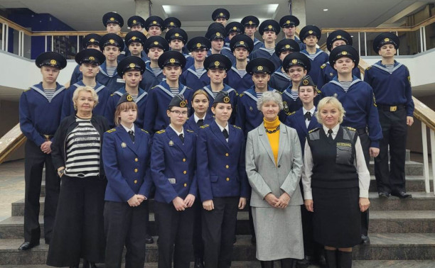 Живая история в «Лоцманской гостиной»:  орден Ленина, война и честь