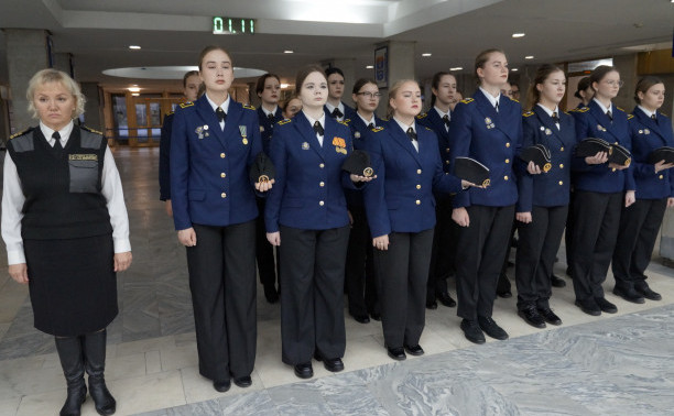 Под Флагом единым!