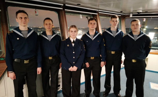 Увидеть будущую профессию изнутри: незабываемая экскурсия для макаровцев на ледокол «Якутия»