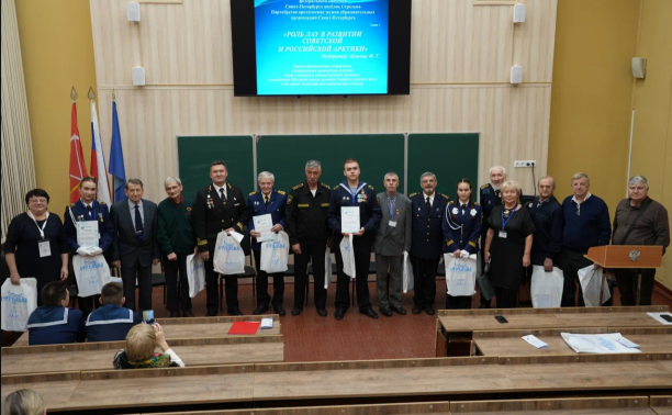 СТРЕЛЬНИНСКИЕ ПОКОРИТЕЛИ АРКТИКИ