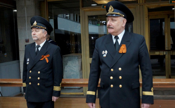 Мы помним тебя, Неизвестный Солдат!  Героям Отечества Слава!