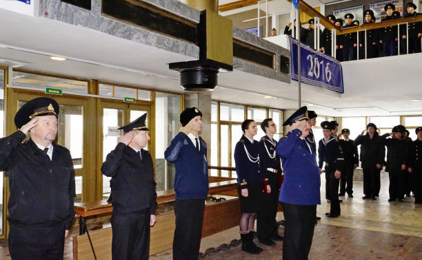 На Общеинженерном факультете отметили 75-ую годовщину со дня организации мореходных и высших мореходных училищ