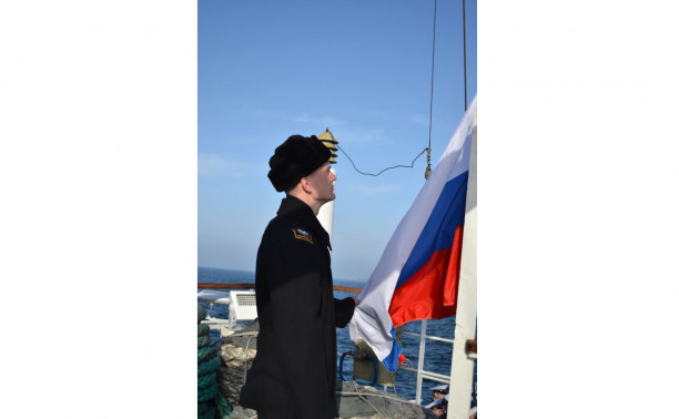 132 курсанта ГУМРФ имени адмирала С.О. Макарова встретили День Победы в Северном море курсом на берега Германии
